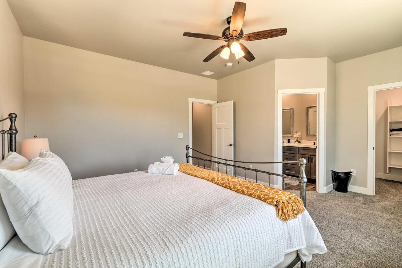 Modern Flagstaff Home, 4 Mi To Downtown! Exterior photo