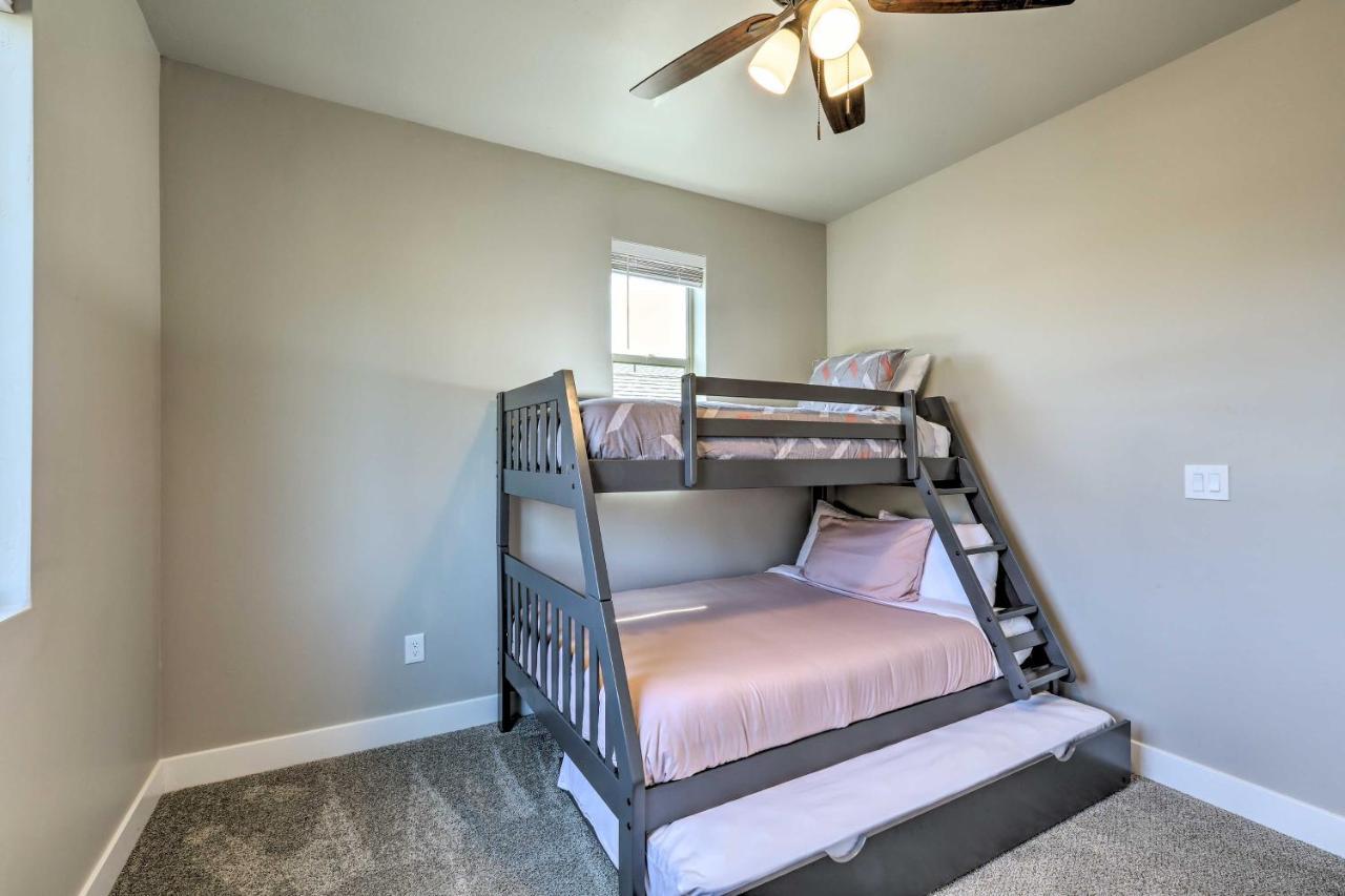 Modern Flagstaff Home, 4 Mi To Downtown! Exterior photo